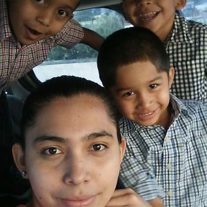 Meet your Posher, Selena